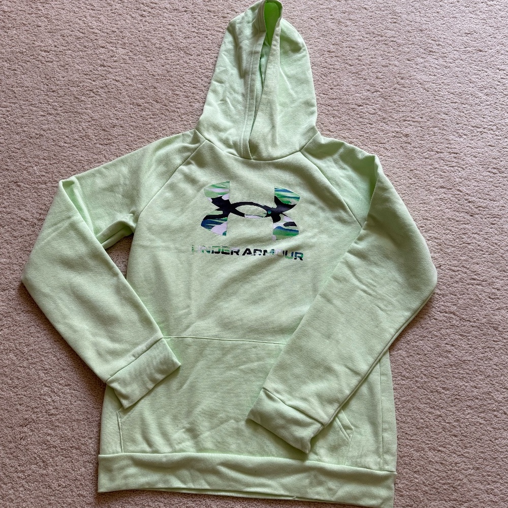 Under Armour sweatshirt, size: XL